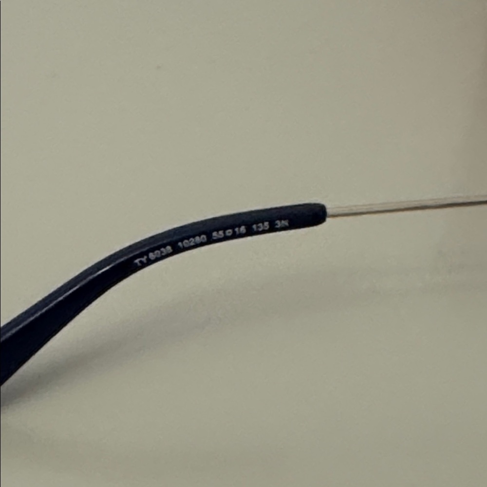 Tory Burch aviator sunglasses. - Picture 5 of 5